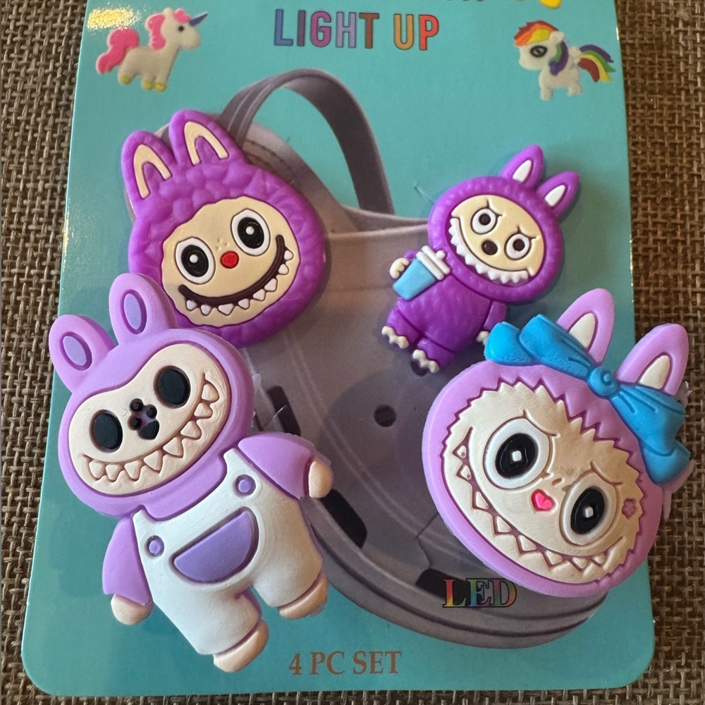 Monster Light-Up Croc Charms – 4 Piece Set